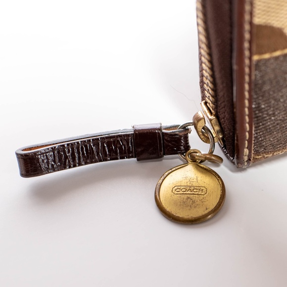 Coach Accordion Zip Wallet - Picture 5 of 8